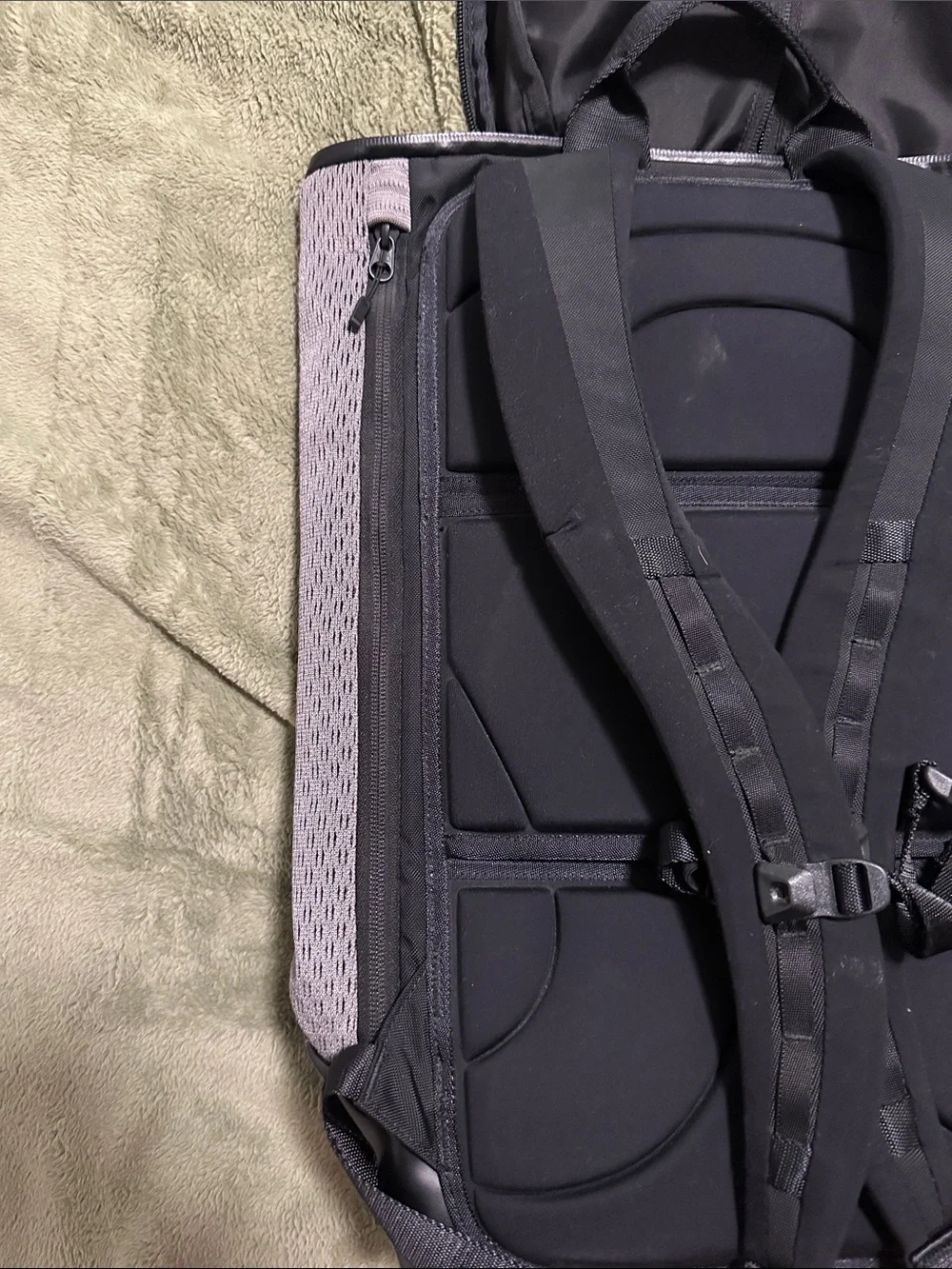 lululemon athletica Gray Mesh Tech Backpack with Black Base